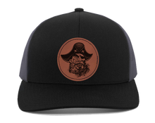 Cargar imagen en el visor de la galería, Pirate Black beard - engraved Leather Patch hat