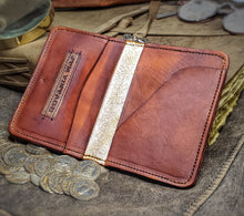 Charger l&#39;image dans la galerie, Handmade leather Wallet by JTM VINTAGE - cowhide bi-fold
