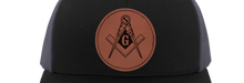 Cargar imagen en el visor de la galería, Masonic Engraved Leather Patch hat
